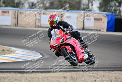 media/Apr-18-2025-TrackDaz (Fri) [[45f5874c44]]/B Group/Session 4 (Turn 6 - Outside)/